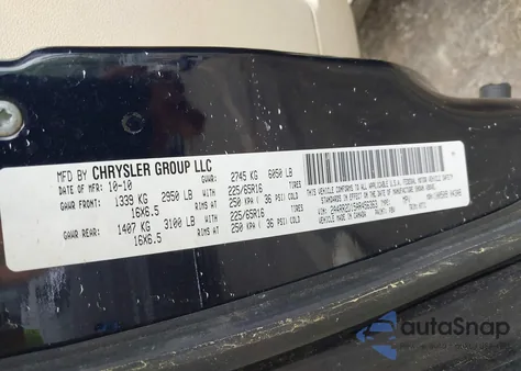 2010 Chrysler Town & Country New Lx z USA, uszkodzony, nr VIN 2A4RR2D15AR456363